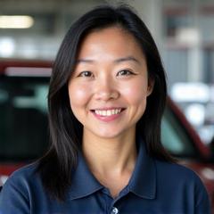 Headshot of Sarah Lim, Lead Detailing Specialist at Apex Autosport.